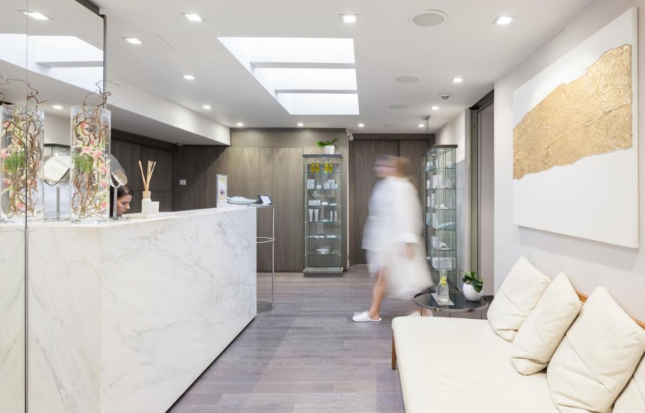Hotel The Emblem - Preferred & Praag